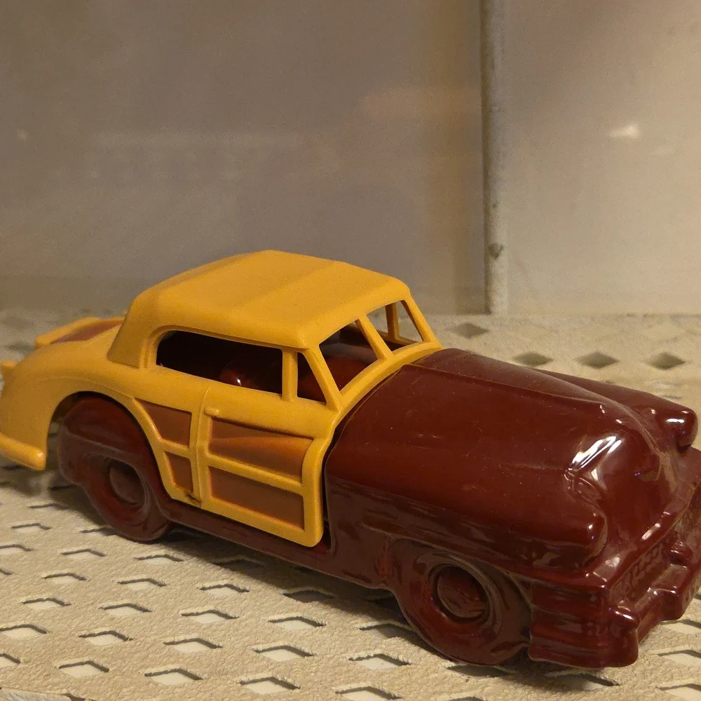 Vintage AVON 1948 CHRYSLER CAR 4.25